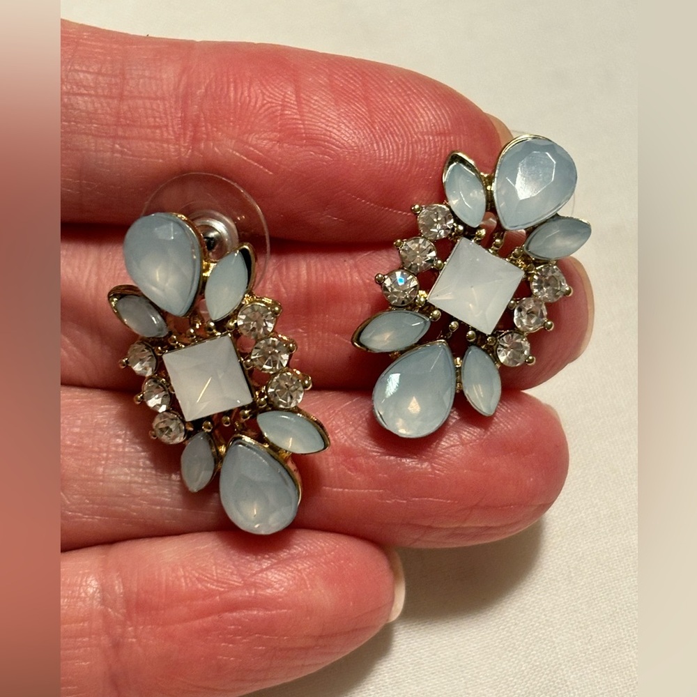 The Limited NWT, pale blue multi stone, 1” earrings